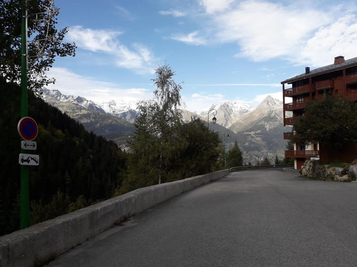 Magnifique Studio Au Pied Du Telecabine D'Arrondaz Et Des Pistes De Ski Modane Exterior foto